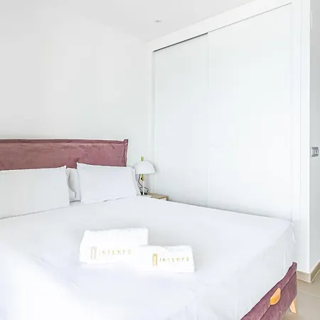 Intempo By Holuxe - 224 - 22nd Floor