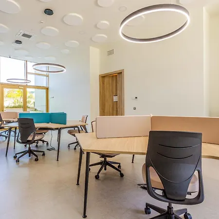 Intempo By Holuxe - 224 - 22nd Floor