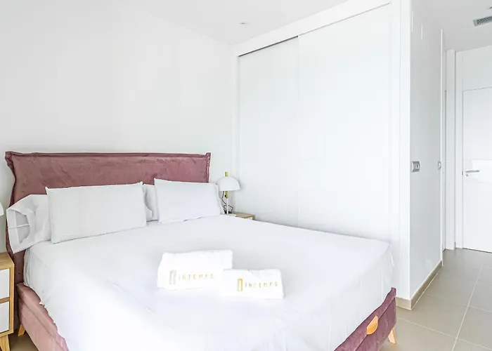 Intempo By Holuxe - 224 - 22nd Floor