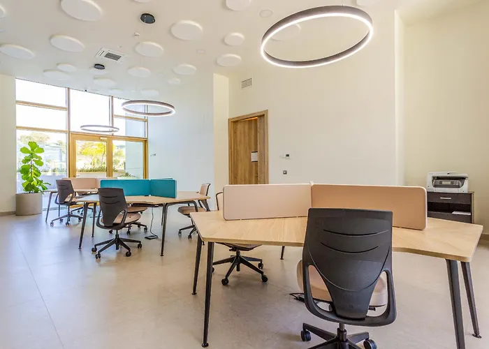 Intempo By Holuxe - 224 - 22nd Floor